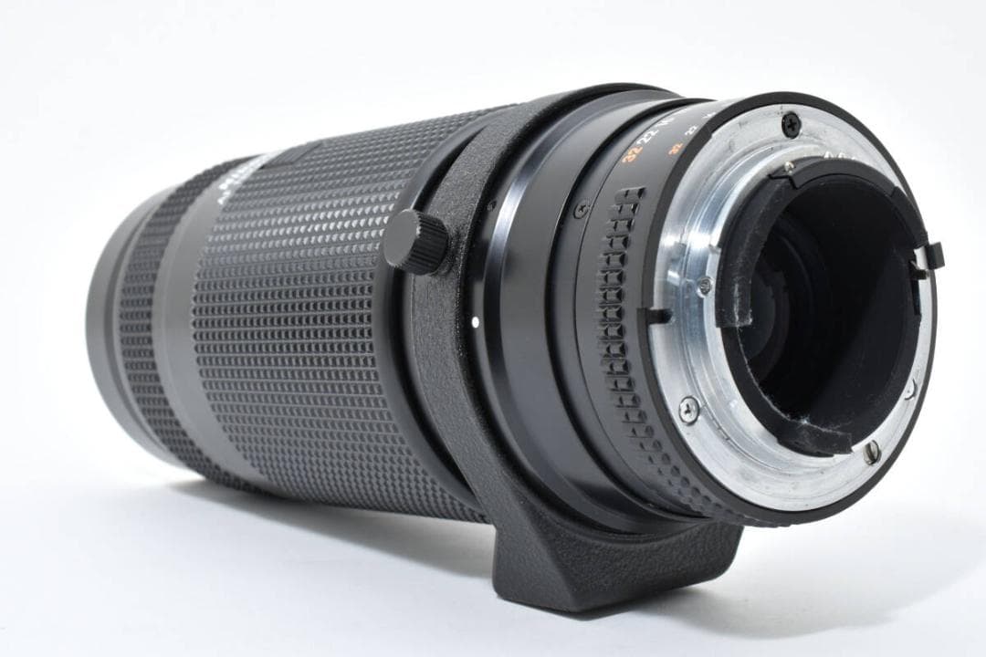 ★極上美品★ニコン AF 75-300mm F4.5-5.6 三脚座付き#575