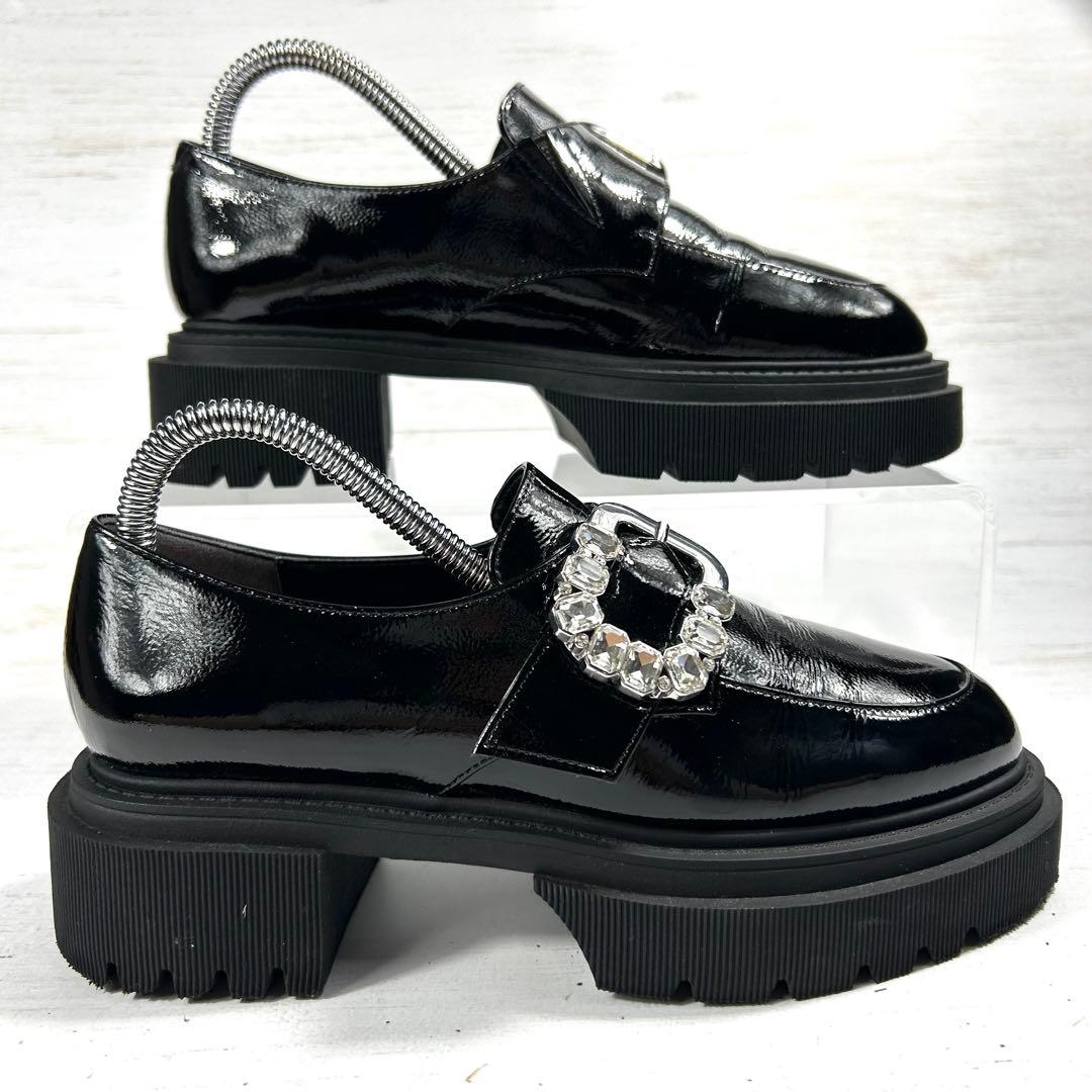 DIANA シュリンクエナメル ローファー ビジュー 22.0