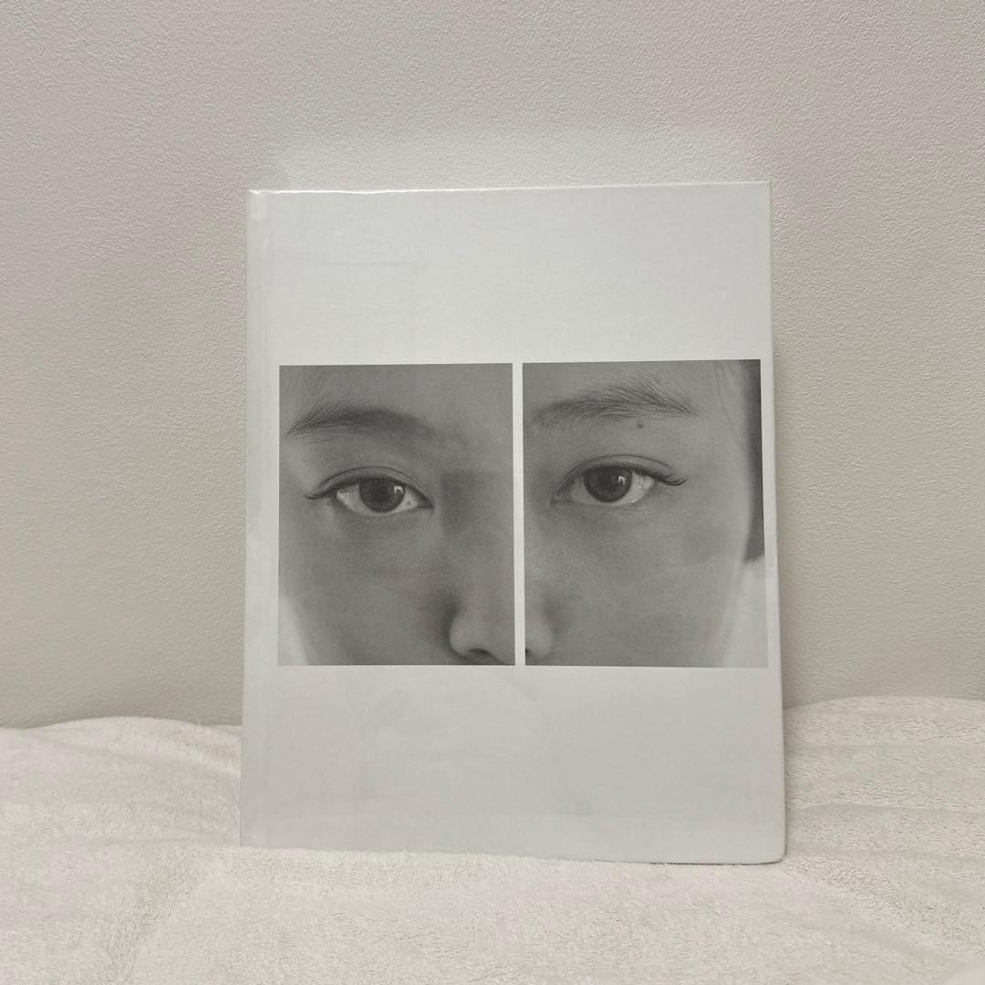 新品未開封】JENNIE J2NNI5 フォトブック 代官山蔦屋 POP UP - メルカリ