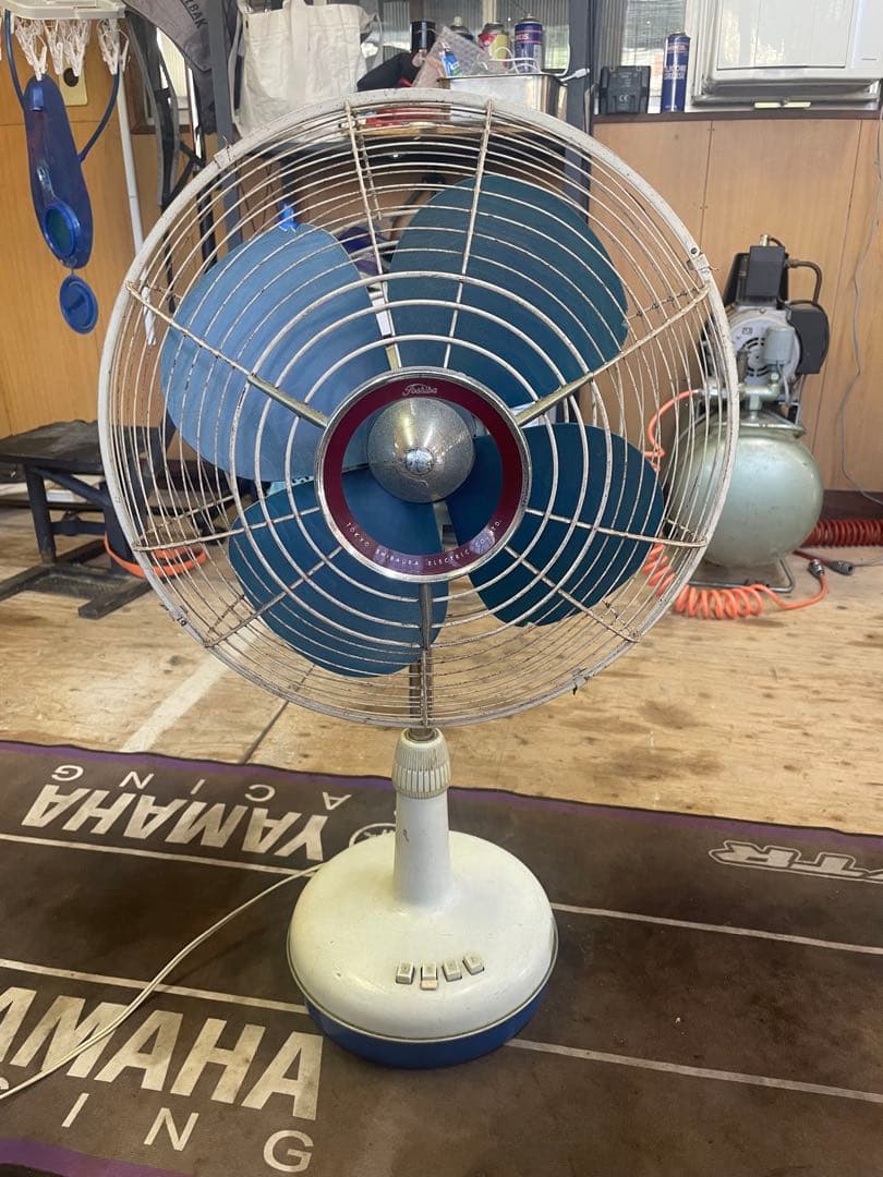 アンティーク　レトロな東芝扇風機 昭和レトロ 東芝壁掛け扇風機F-408｜Yahoo!フリマ（旧PayPayフリマ）