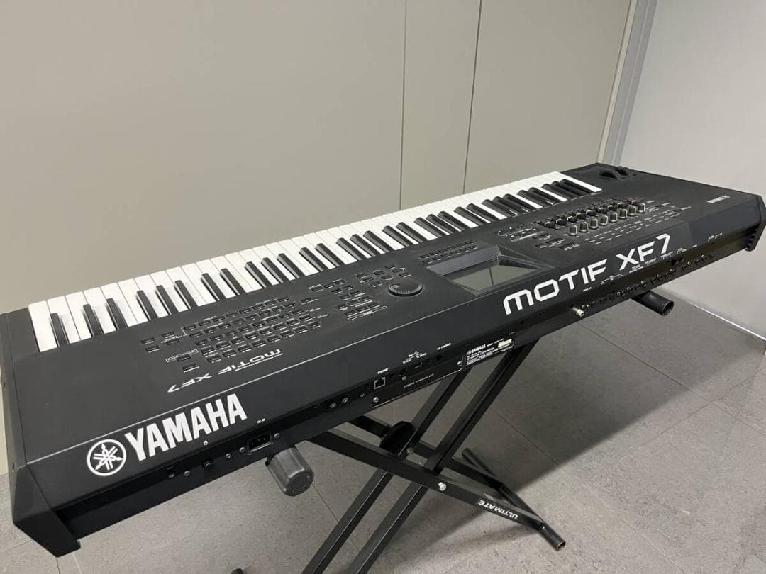 新品同様　ヤマハ MOTIF モチーフ　XF7 シンセサイザー　キーボード YAMAHA ヤマハ シンセサイザー MOTIF XF7 WH - 楽器の買取屋さん｜最短