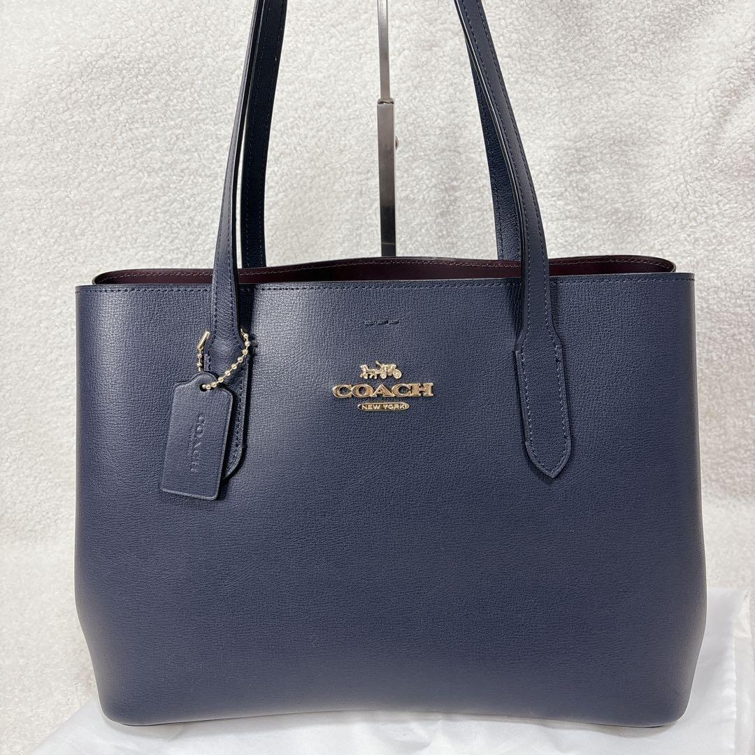 【未使用級】COACH レザートートバッグ　アベニュー　ダブルフェイス　ネイビー 2026年最新】コーチアベニューダブルフェイスレザーキャリーオールの