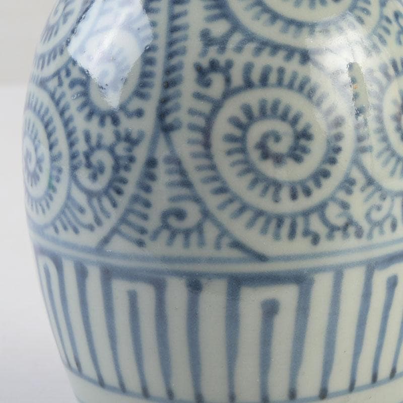 伊万里焼 古伊万里 染付 蛸唐草文 徳利 一輪挿 花生 V 9710