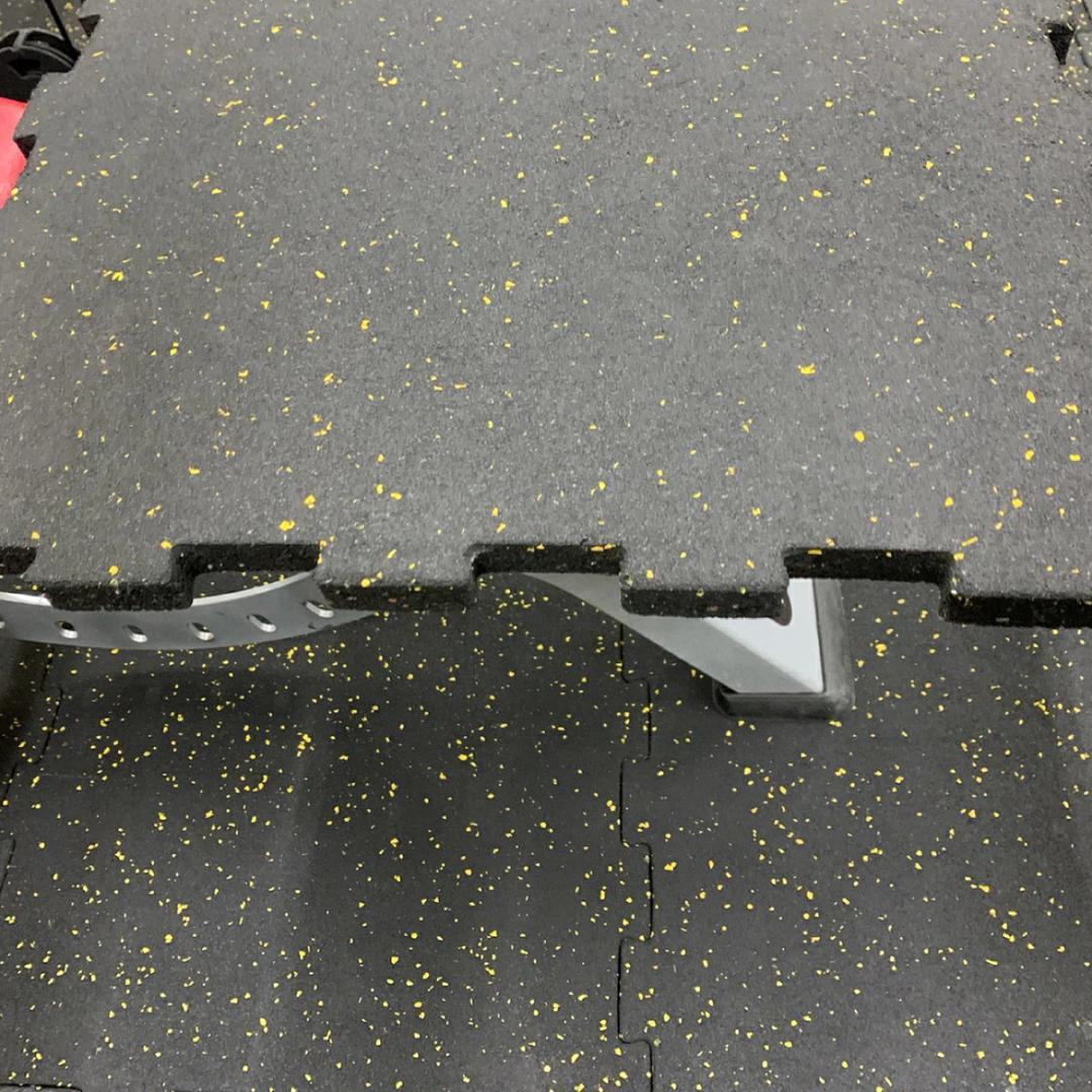 厚さ2㎝　ラバーマット　48.5cm×48.5㎝　8枚セット