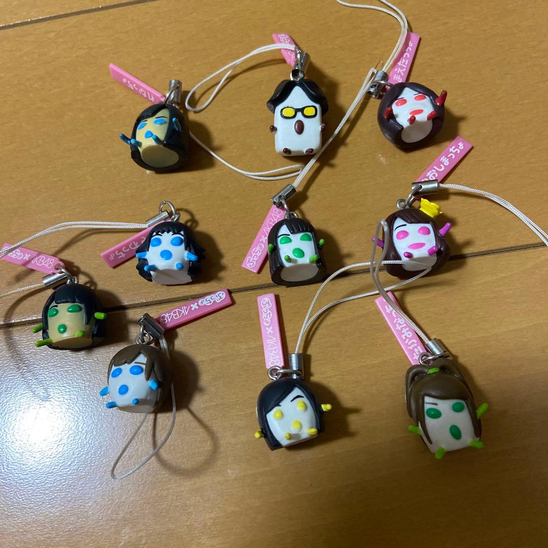 こ*て様 AKB48×ぷっちょ コラボストラップ - メルカリ