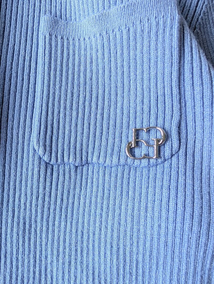 極美品セルフォード 2025 ロゴチャーム リブニットカーディガン ブルー