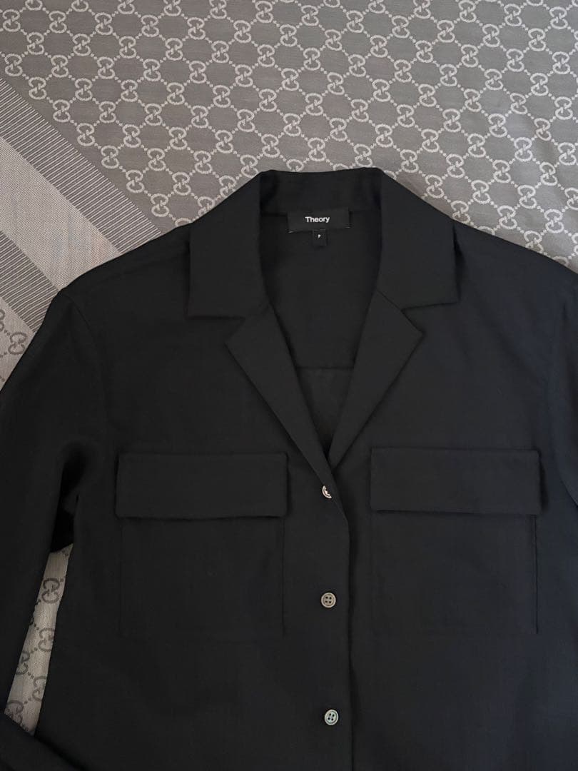 セオリーTheoryウールブラウスBlack極美品 - メルカリ