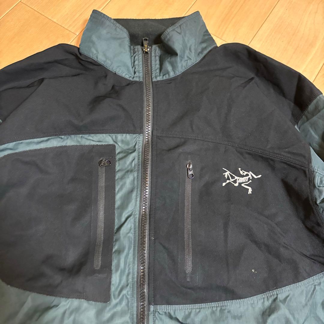 00s arc'teryx TAU light jacket - メルカリ