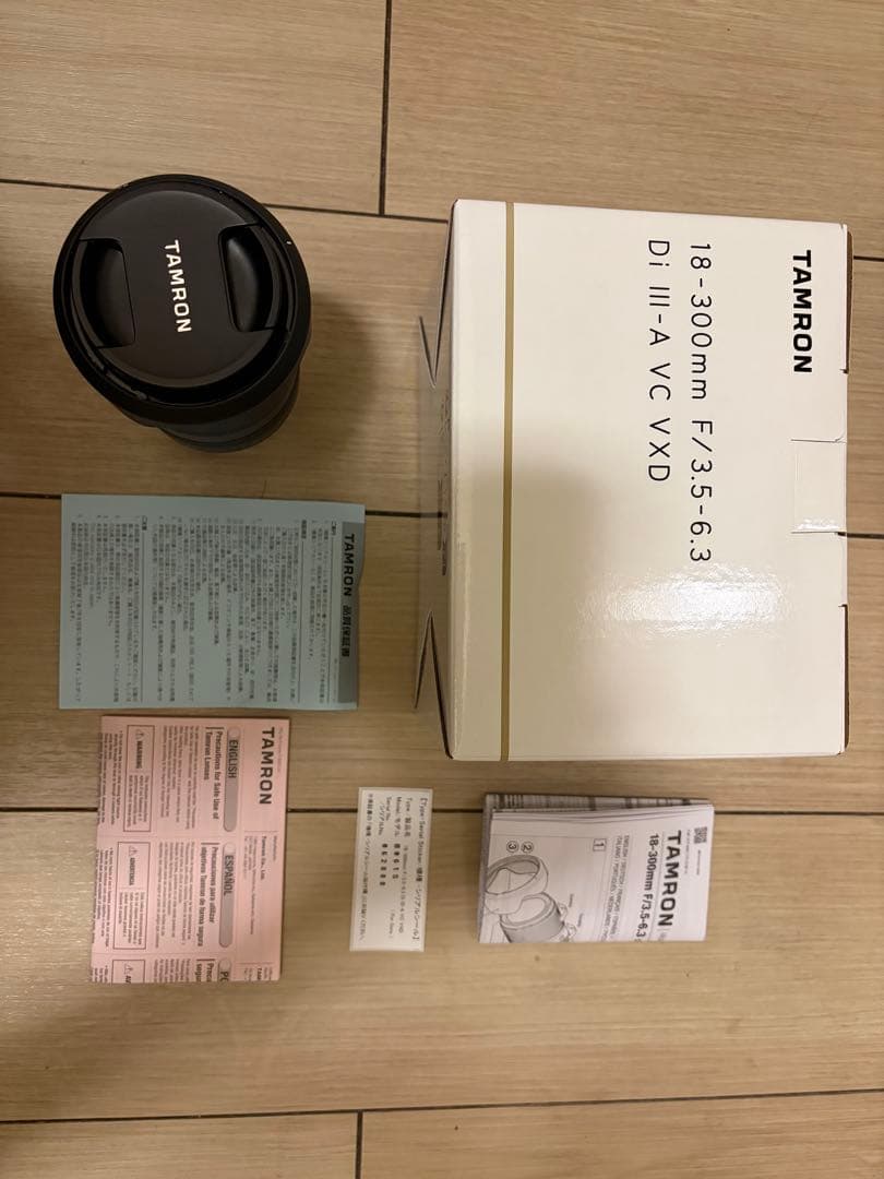 レンズ(ズーム) TAMRON 18-300mm F/3.5-6.3 Di III-AVC VXD