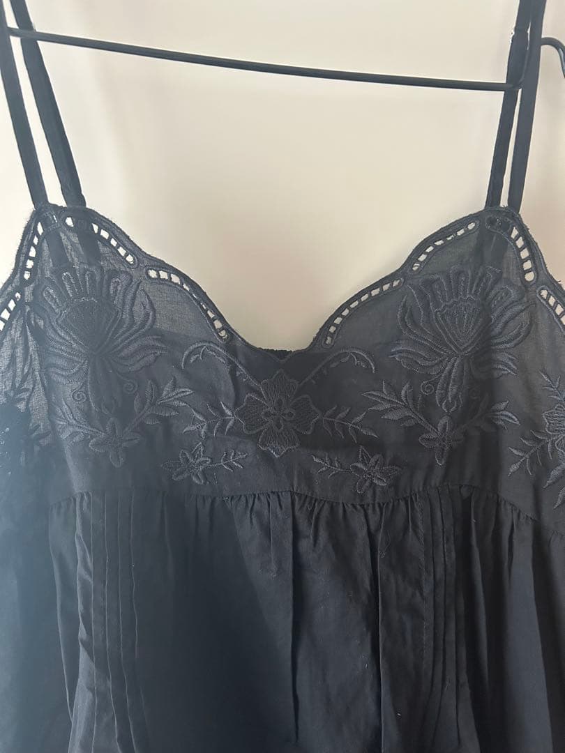 7月末までお値下げ】【美品】24ssスローブイエナ カット刺繍キャミ