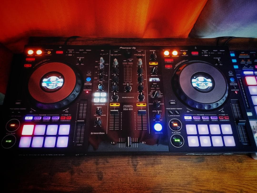 【期間限定10,000円値下げ】DDJ-800 期間限定10,000円値下げ】DDJ-800 期間限定10,000円値下げ】DDJ-800