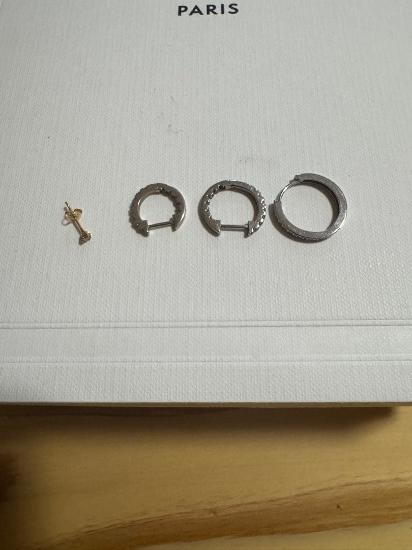 ピアスまとめ売り 16G 軟骨ピアス とかげ リザード 爬虫類 ゆらゆら ステンレス 金属