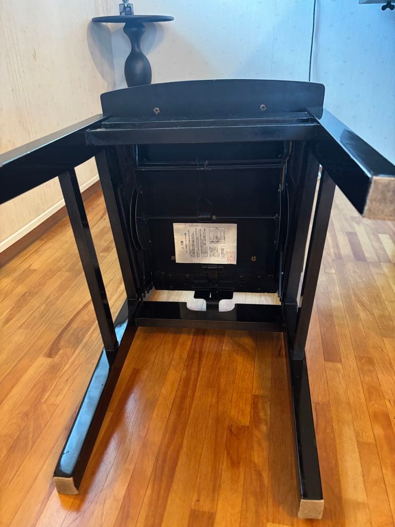 ピアノ椅子】KAWAI カワイ トムソン 椅子 背もたれ付き 高さ調整可能