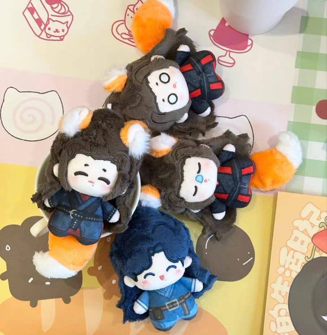 10cm 肖戦 ぬいぐるみ 陳情令 魏無羨 0223① - メルカリ