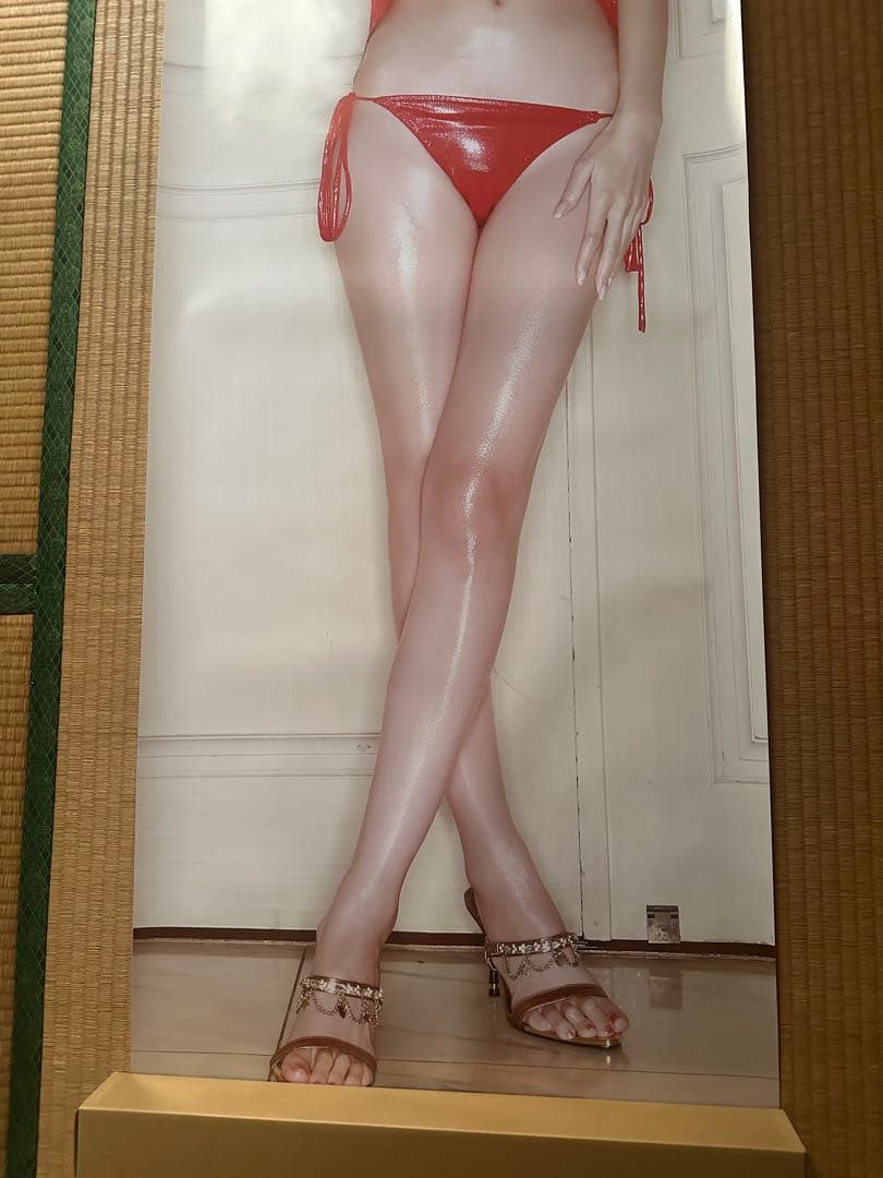 杉原杏璃 等身大ポスター エンタメ 変形水着で挑発