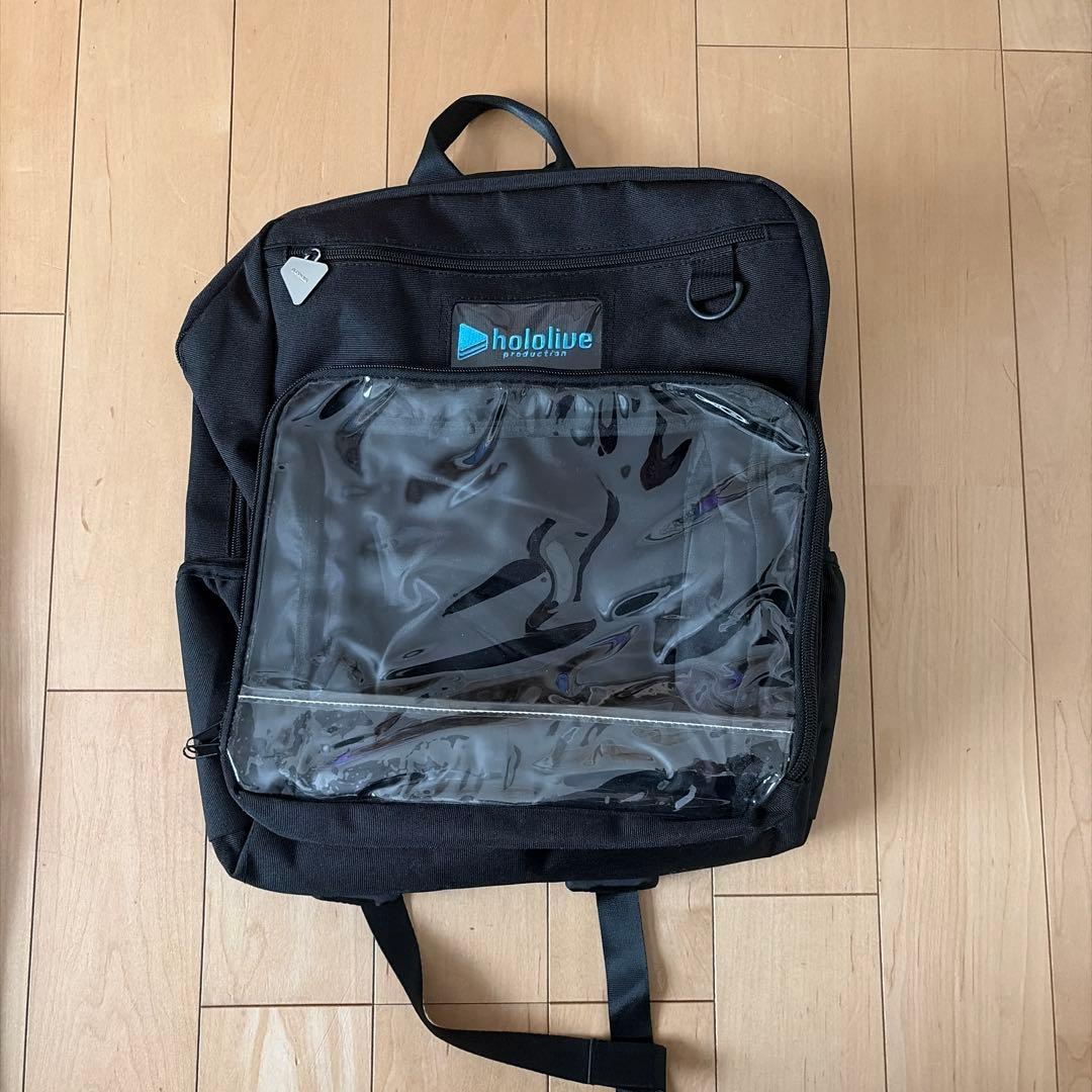 ホロライブ ホロ活BIGウィンドウリュック - メルカリ