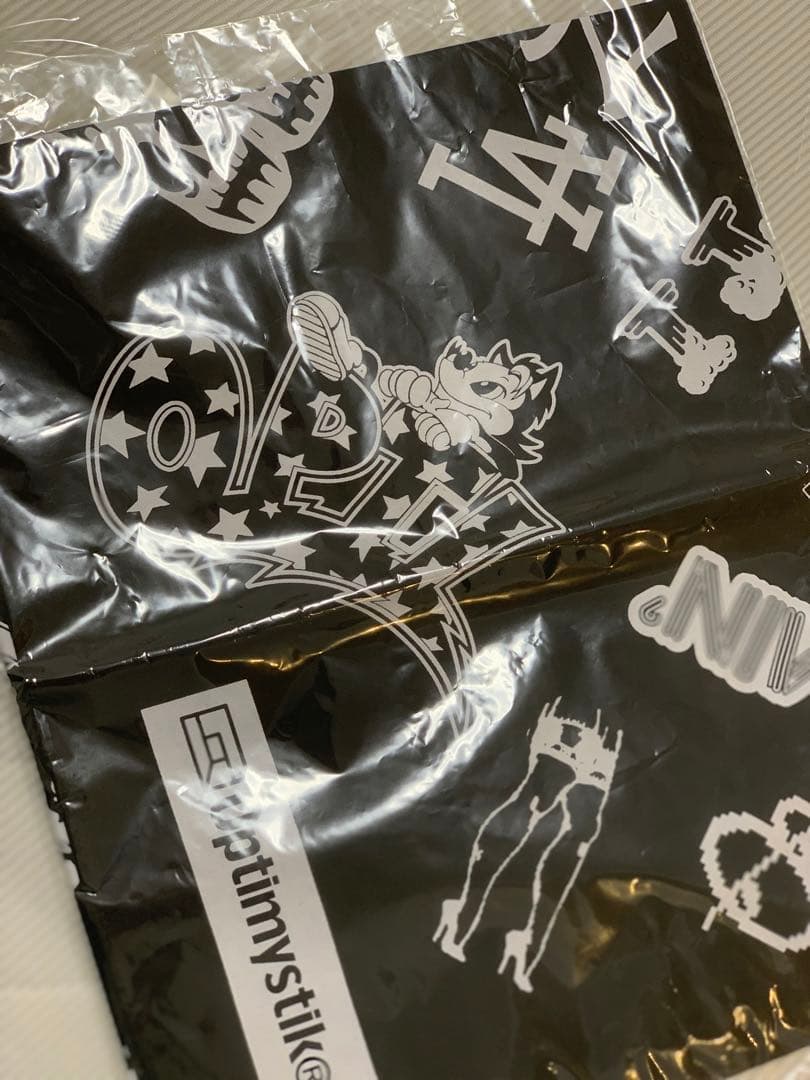 【極美品】WOOFRN' × SKY-HI コラボアイテム OPTIMYSTIK SKY-HI HALL TOUR 2022 -超・八面六臂-』グッズ販売決定＆ラインナップ