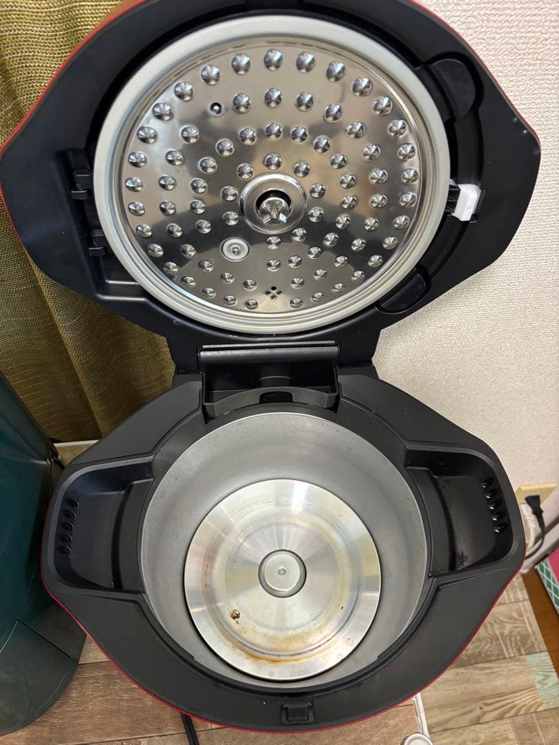 【中古美品】SHARP 水なし自動調理鍋ヘルシオ 2.4L KN-HW24G-R