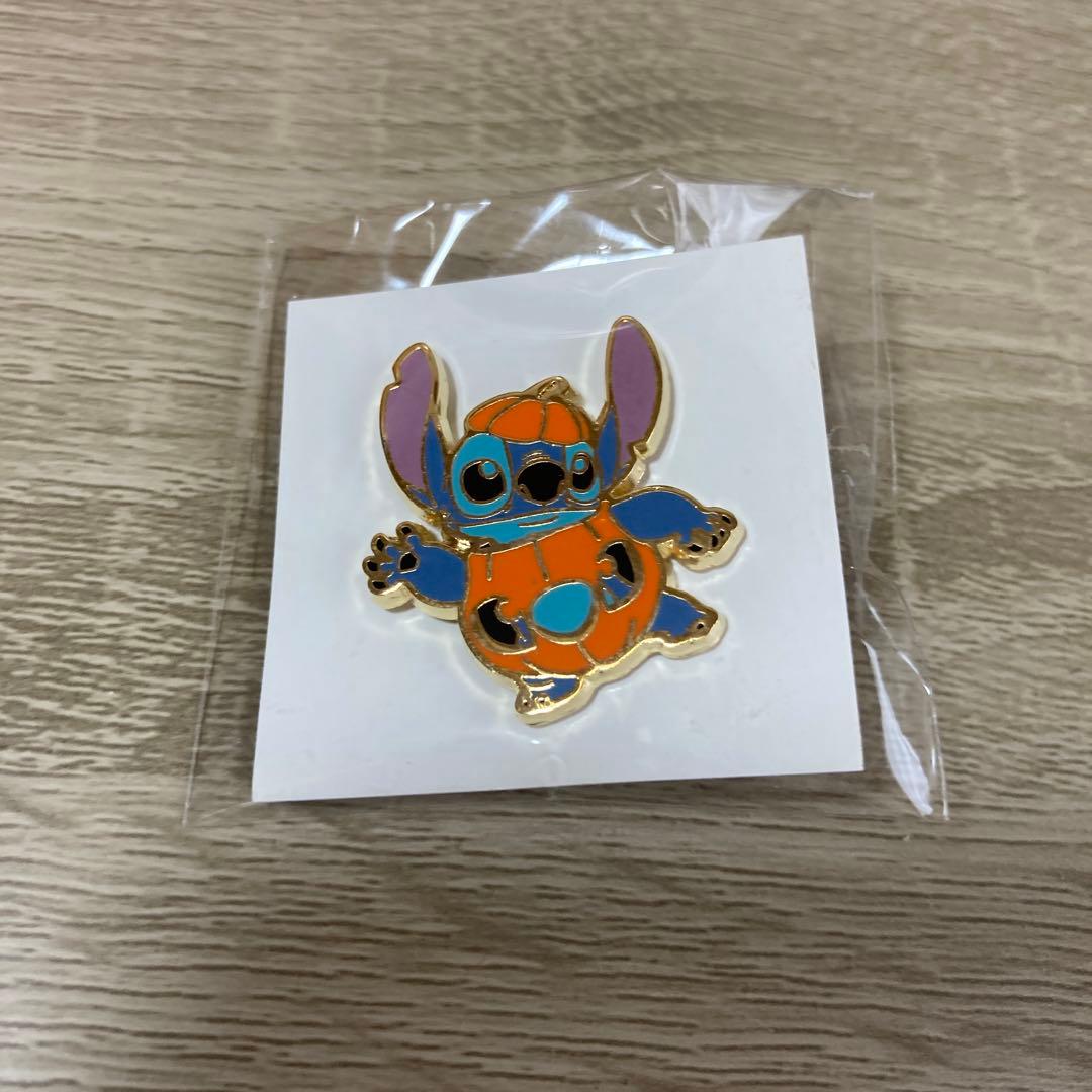 ディズニー ハロウィン 非売品 ピンバッジ スティッチ セブンイレブン