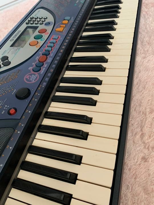 YAMAHA PSR-J20C光るキーボードピアノヤマハ/ソングレッスン - メルカリ