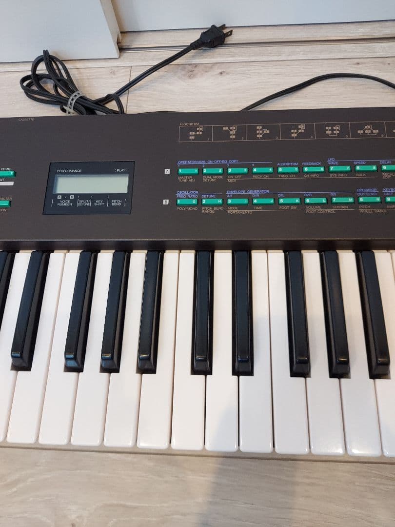 YAMAHA シンセサイザー DX21 - 鍵盤楽器工場 直営 店