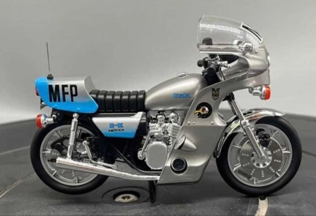 MADMAX KAWASAKI グースのM.F.P. Z1000 未開封 - メルカリ