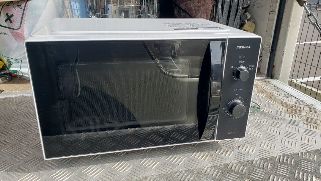 TOSHIBA 東芝 単機能　電子レンジ ER-M17Yフラット　2024年製 東芝ライフスタイル ER-M17Yの口コミ・評判は？実際に使ってよい点・気