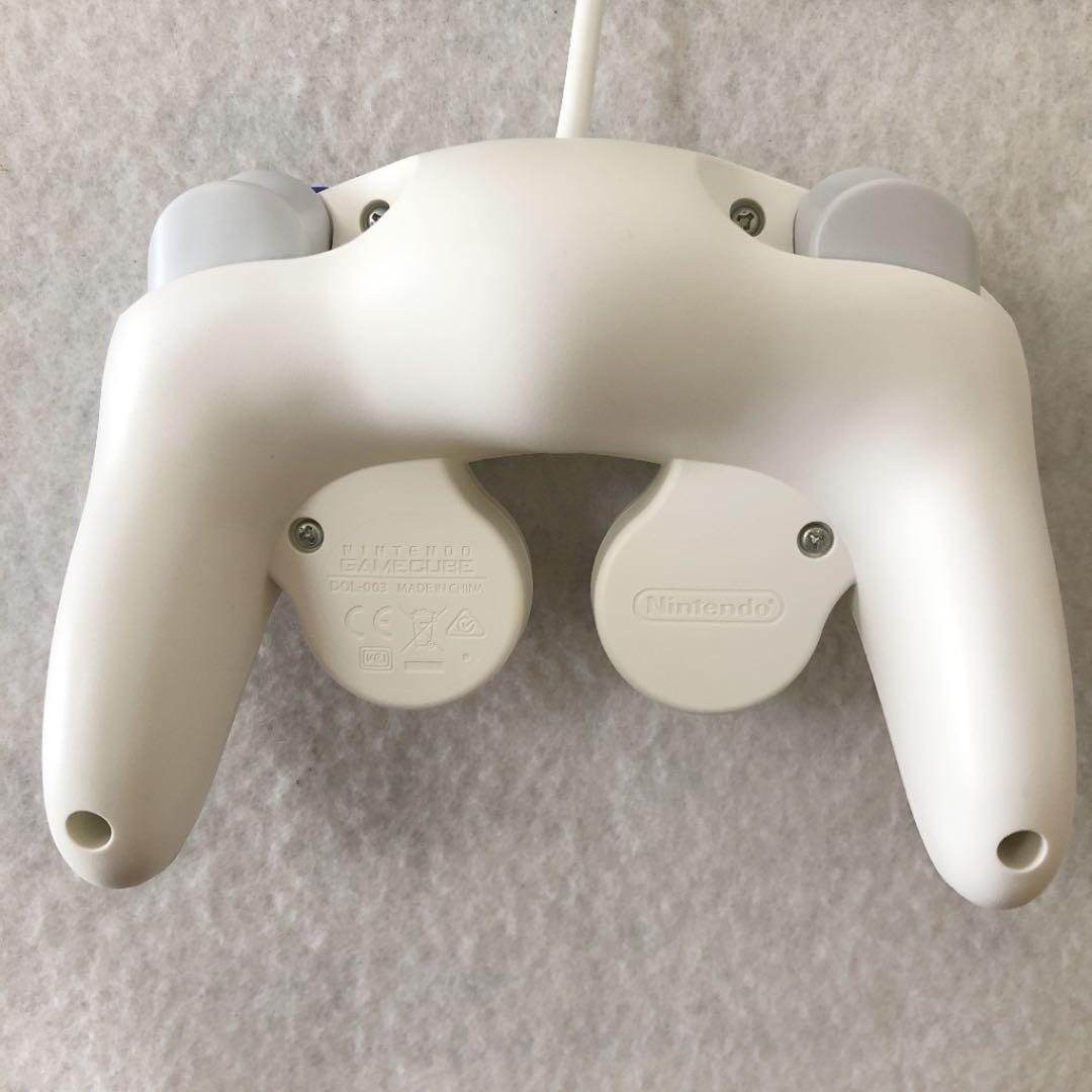 GC『ニンテンドーゲームキューブコントローラー スマブラホワイト』2つ