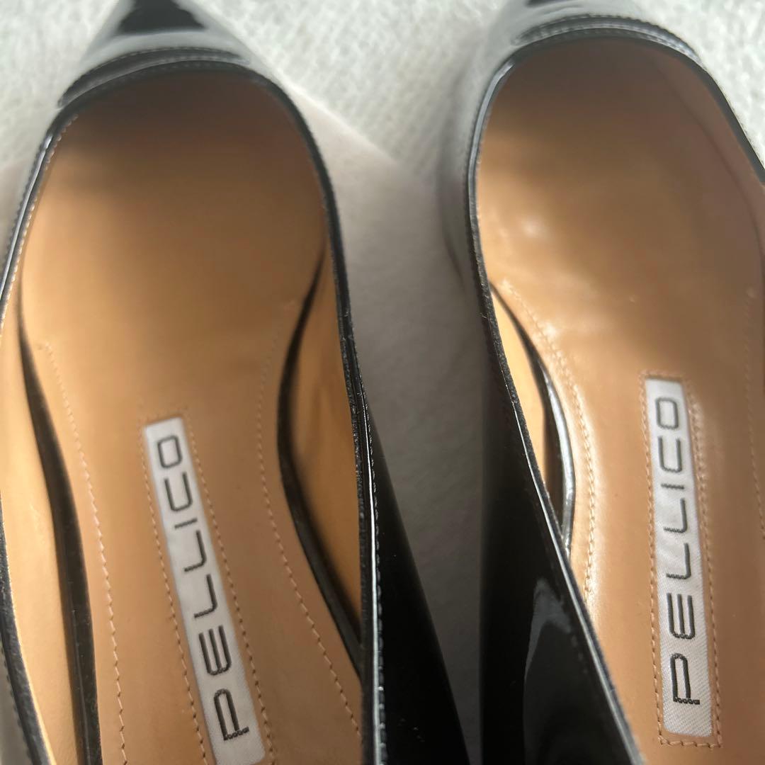 美品PELLICO ANIMAエナメルブラックフラットシューズ - メルカリ