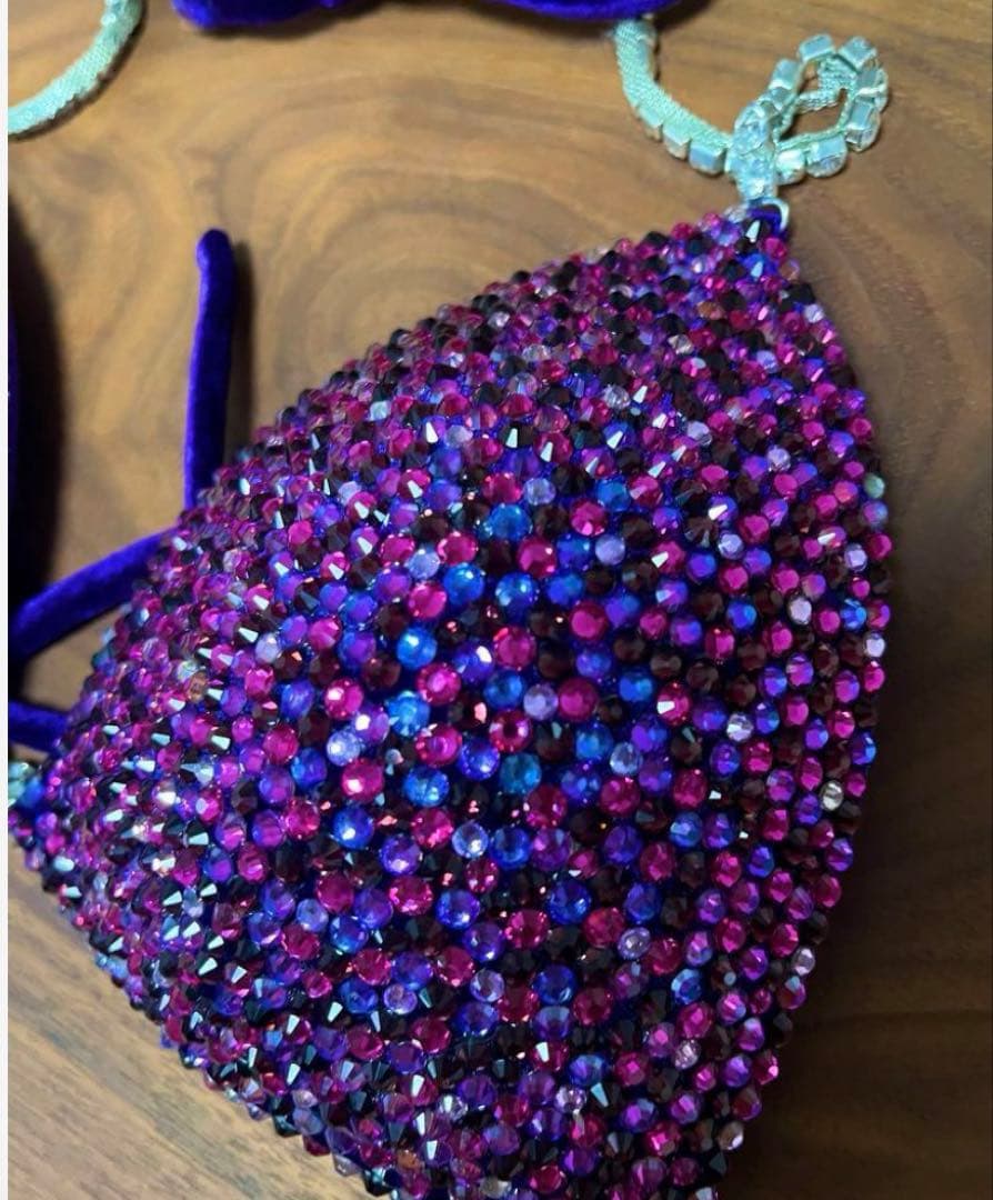 コンテストビキニ