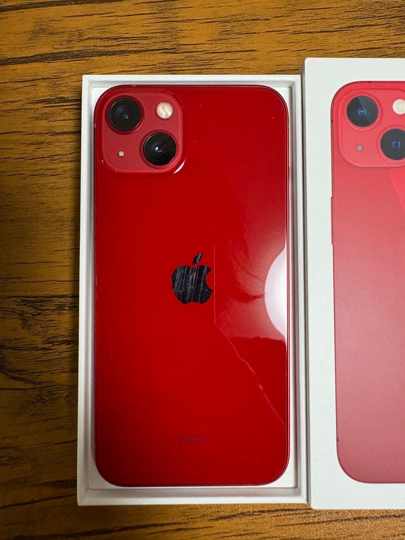 iPhone 13 128GB SIMフリー red