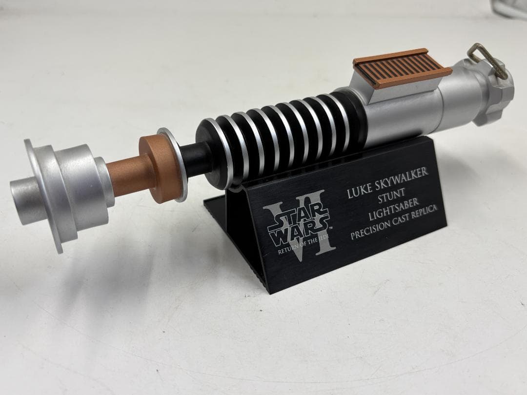 eFX正規品】スターウォーズ ルーク スタントライトセーバー 1/1 精密