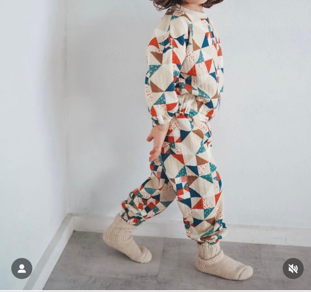 しまむら softcheese パッチワーク キルト セットアップ 90 - メルカリ