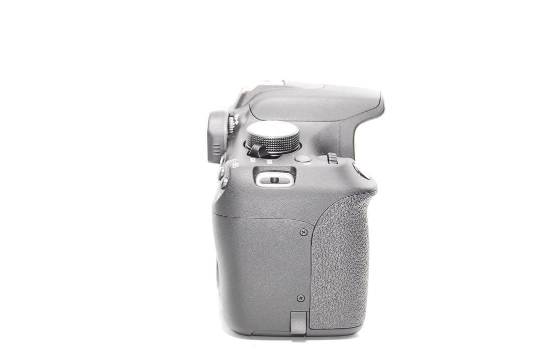 ☘️初心者向け☘️Canon Kiss X70 デジタル一眼レフ 高画質