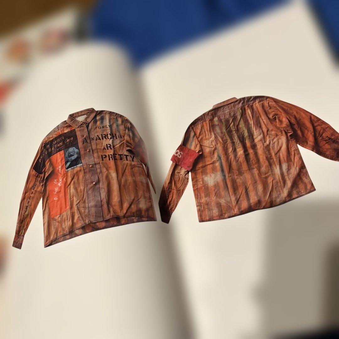 セディショナリーズ写真集