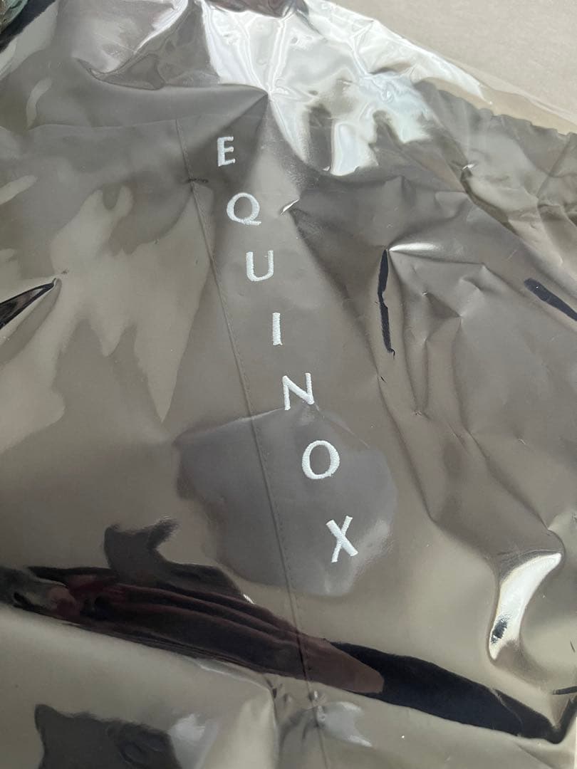 イクイノックス ドウドュース 記念ジャンパー ブルゾン 非売品 - メルカリ