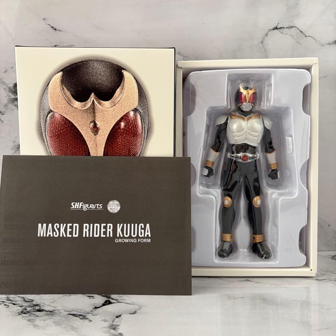 S.H.Figuarts 真骨彫 仮面ライダークウガ グローイングフォーム