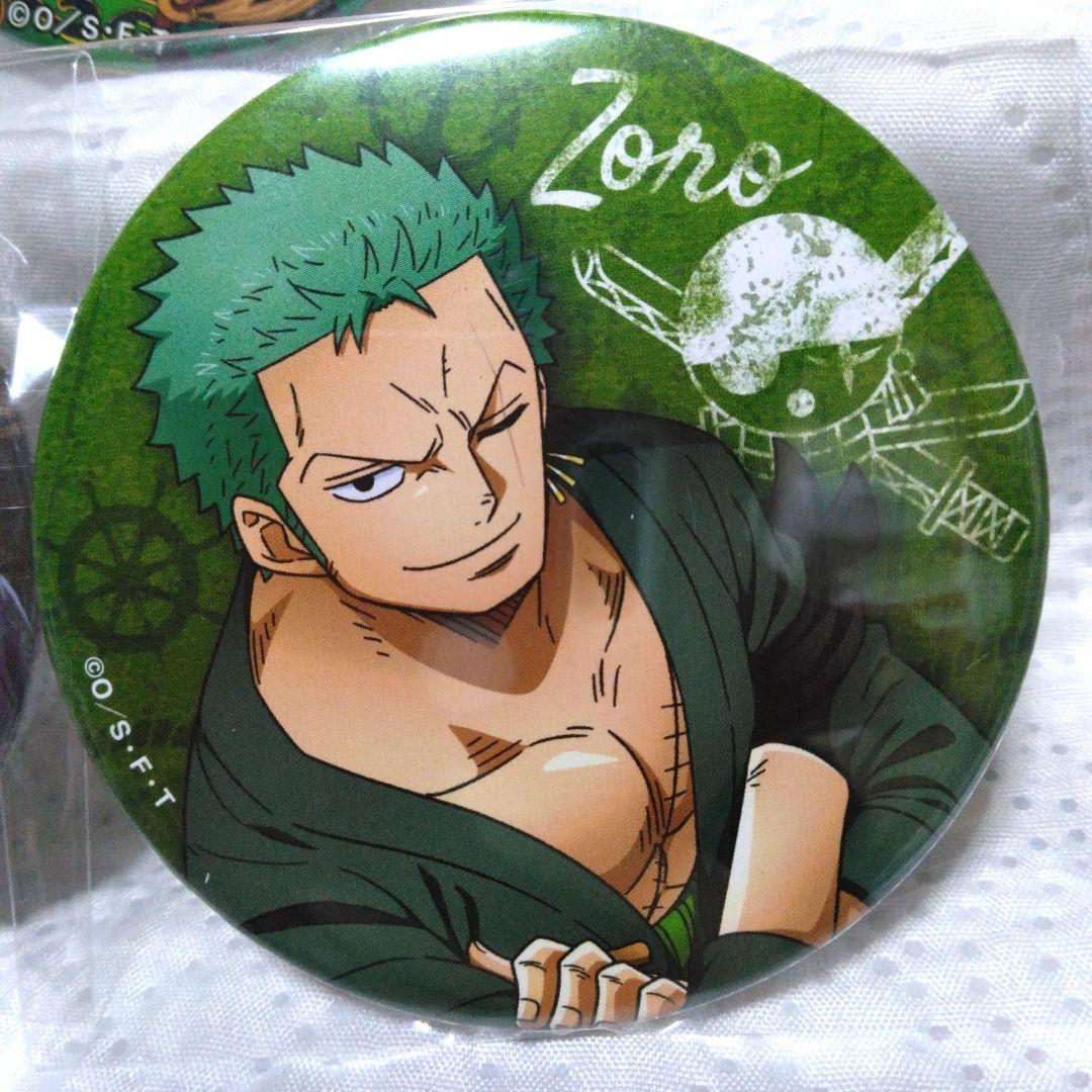 ワンピース ゾロ 缶バッジ 3点セット - - メルカリ