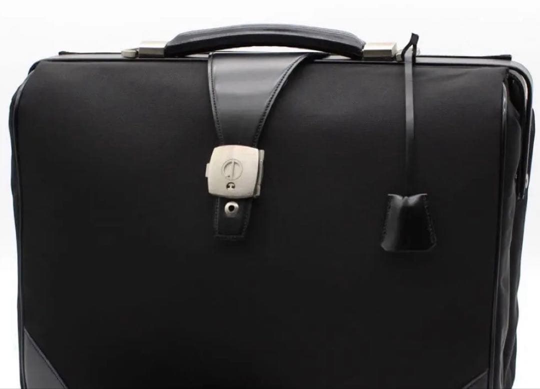 ダンヒル　ダレスバッグ　ビジネスバッグ 極上☆ダンヒル/dunhill【イタリア製☆レザー/ダレスバッグ/黒】メンズ