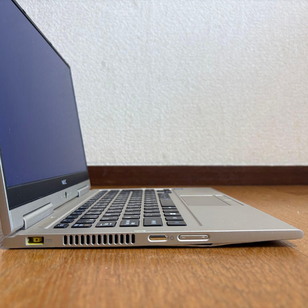 その他ノートPC本体 NEC Lavie Direct HZ Core i7 13.3inch