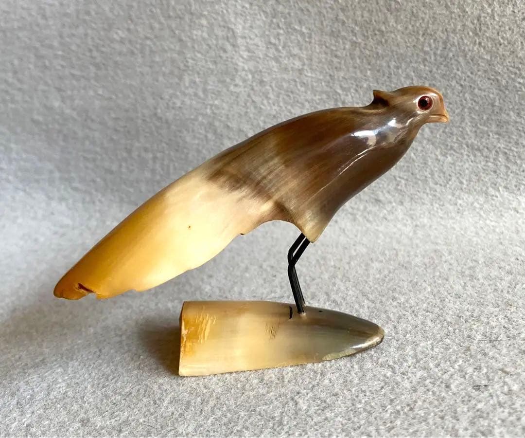 三英牛角工芸社／水牛の角・鳥の置物 - メルカリ