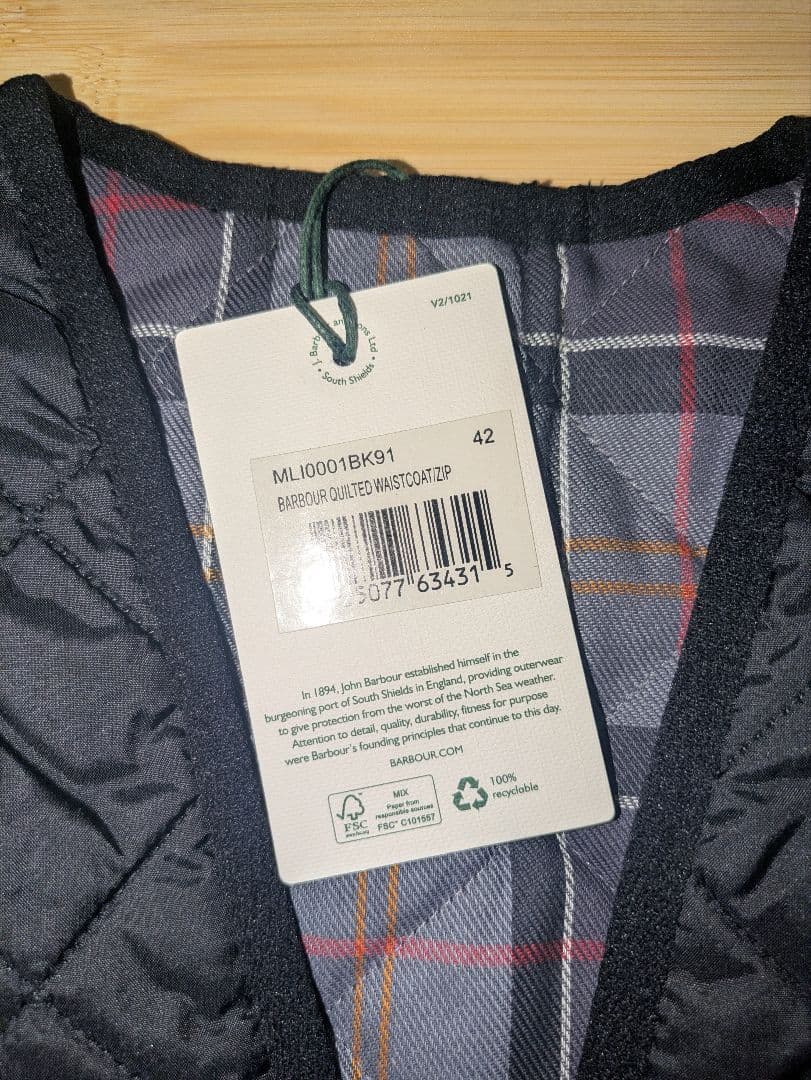 新品未使用 バブアー 純正キルティングライナー ブラック 42 - メルカリ