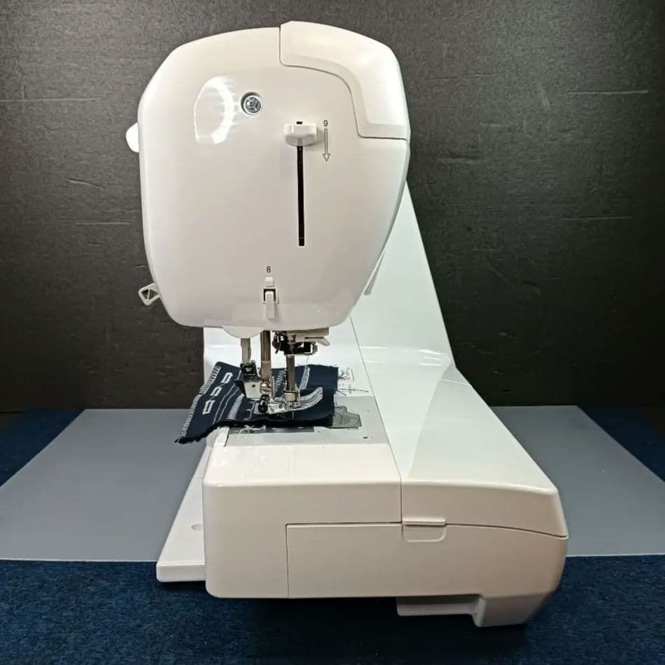 ブラザー コンピュータミシン アニュドールブランⅴ(CPJ1301) - メルカリ