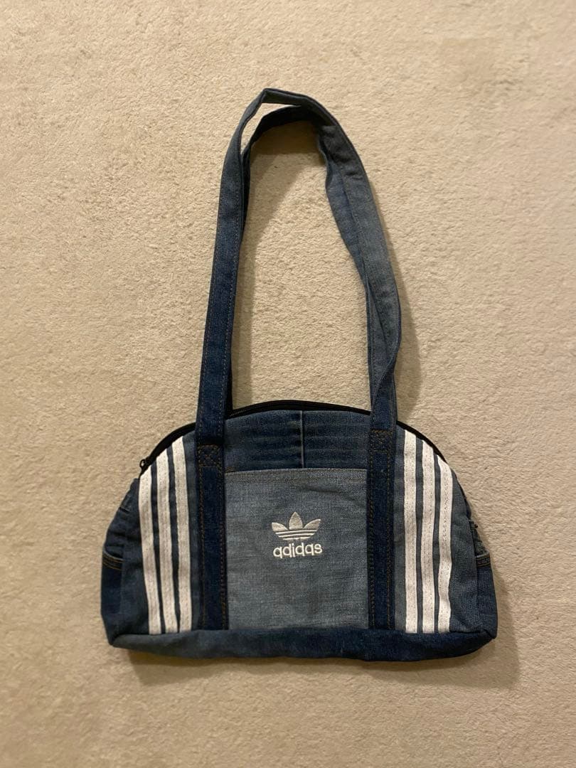 adidas✨️】ハンドメイド リメイク バッグ 再構築 デニム - メルカリ