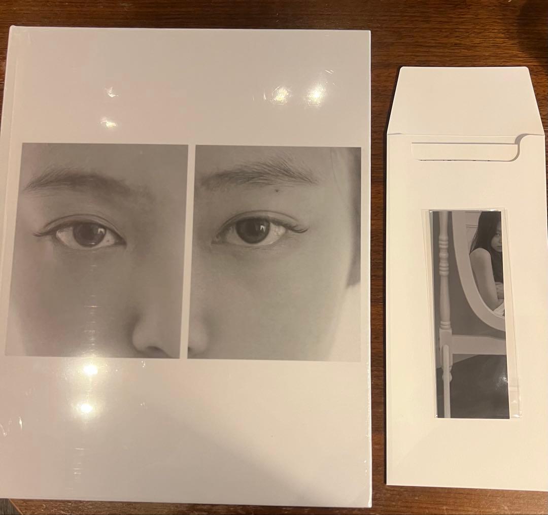 JENNIE ジェニ Photobook 代官山 POP UP 超豪華5点セット - メルカリ