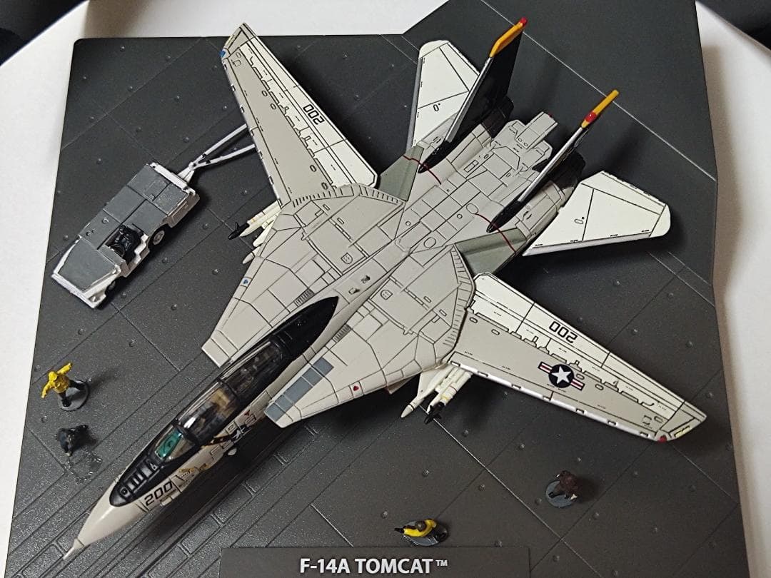 センチュリーウィングス 1/144 F-14A トムキャット ジョリーロジャース