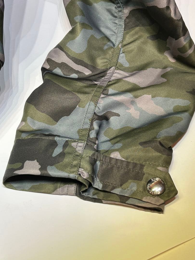 GIVENCHY カモフラージュJKT/50ジバンシィフードジャケットミリタリー