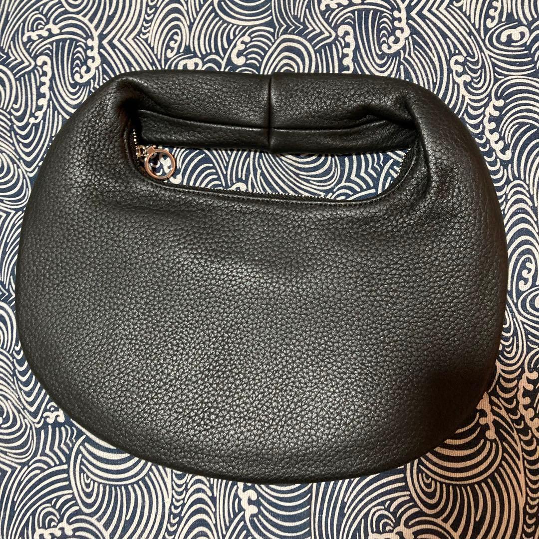 Aeta アエタ ONE SHOULDER ショルダーバッグ 黒 M - バッグ人気 商品 通販