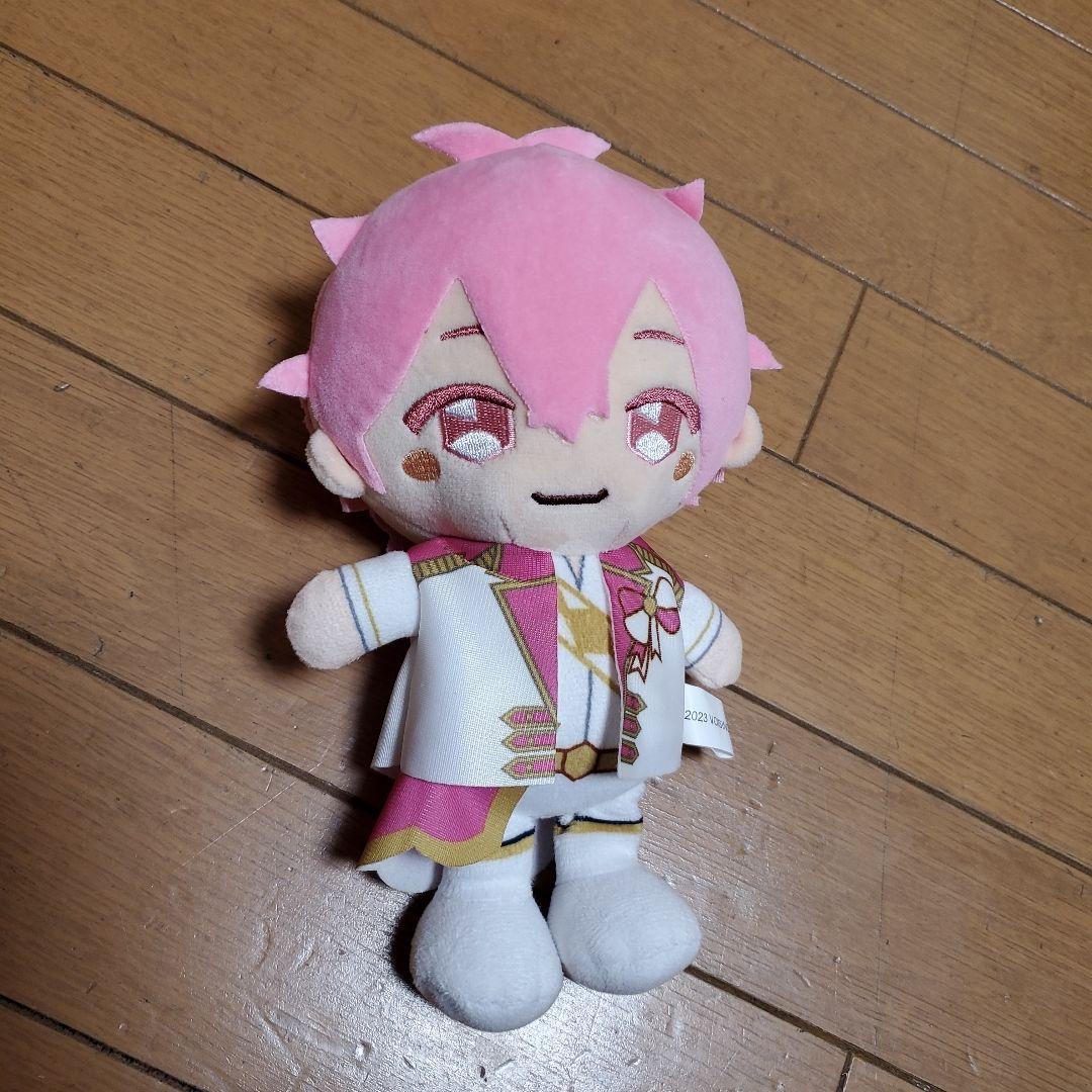 ピンクの髪のキャラクター ぬいぐるみ 約30cm - メルカリ