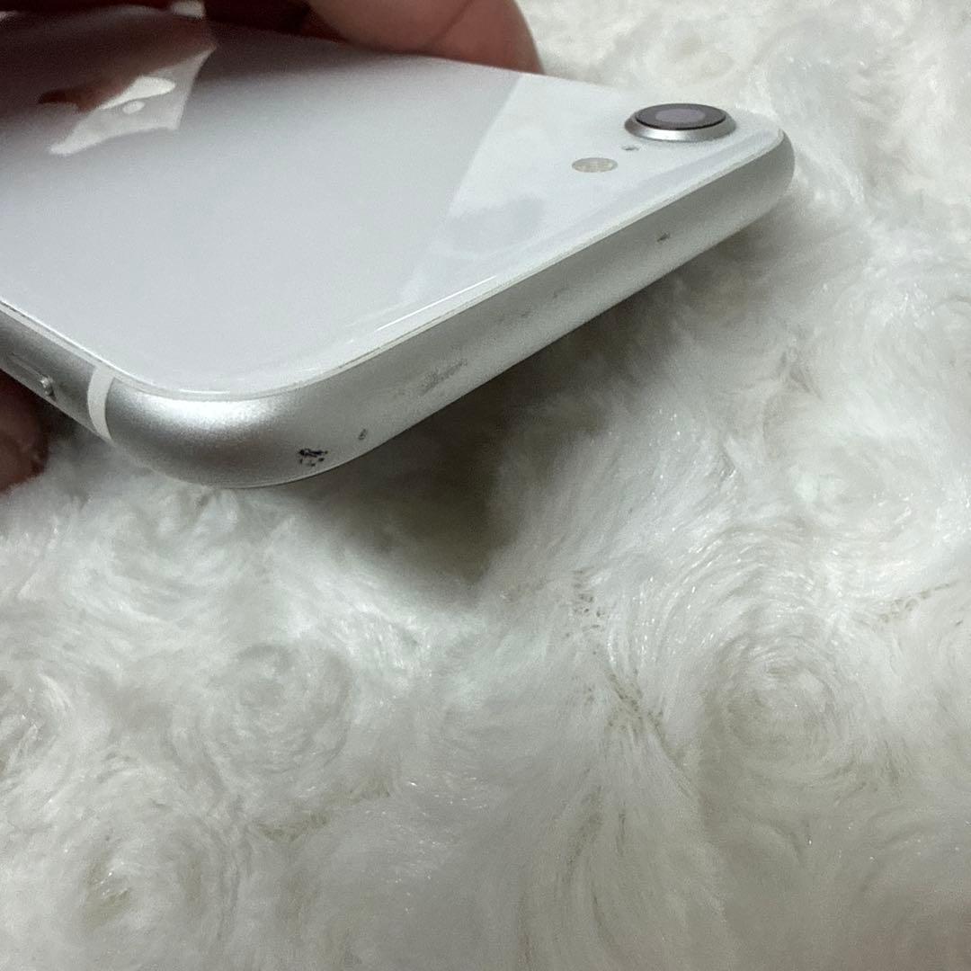 iPhone SE 第2世代 128GB ホワイト